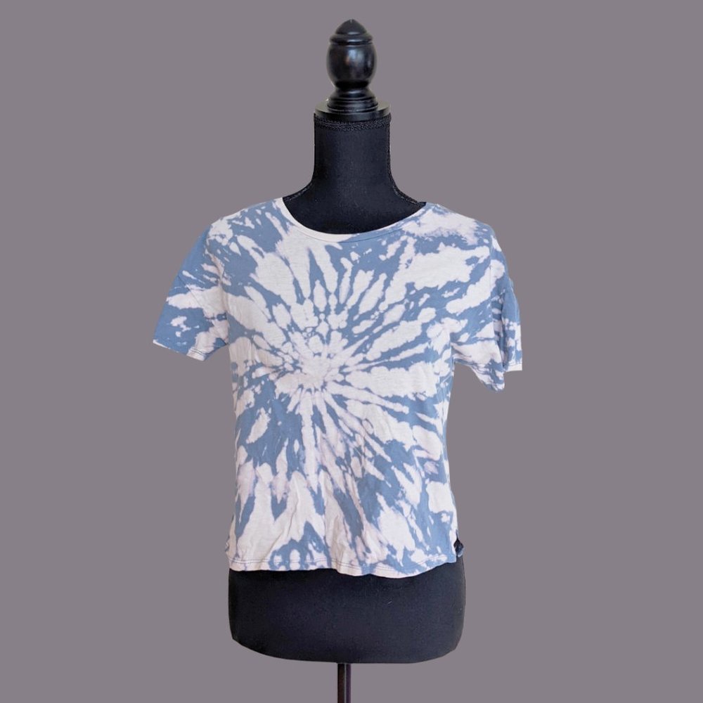 Pink Rose blue and pink tie dye crop top size S